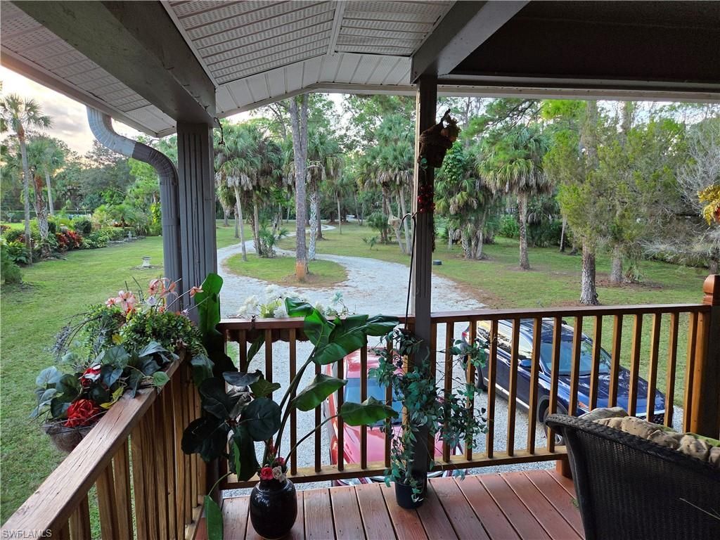 820 3rd St Sw, Naples, FL 34117 Photo