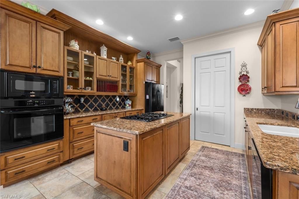 3811 Mossy Oak Dr, Fort Myers, FL 33905 Photo