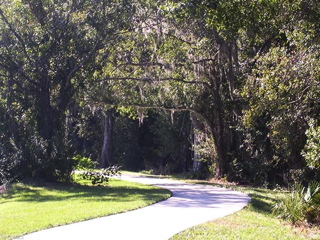 3811 Mossy Oak Dr, Fort Myers, FL 33905 Photo