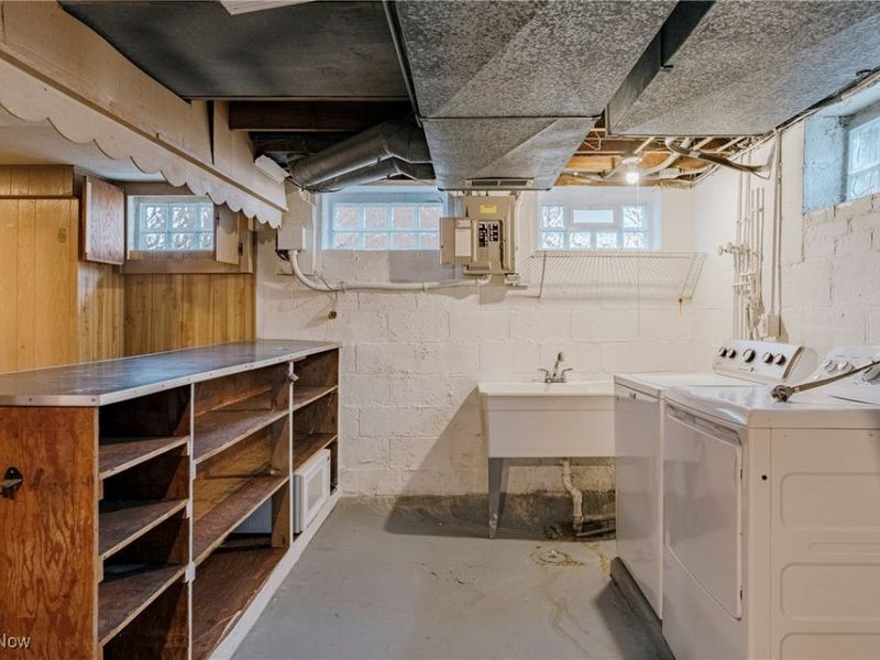 571 E 260th Street, Euclid, OH 44132 Photo 26