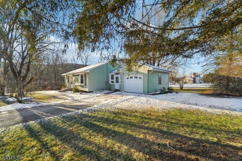 30 Scenic Dr, Green, NJ 07821 Main Photo