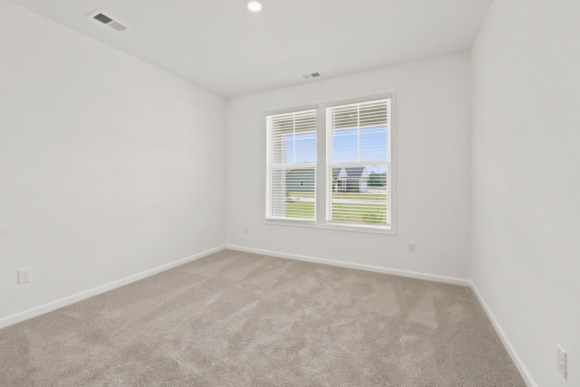216 Blue Wing Court Photo 14