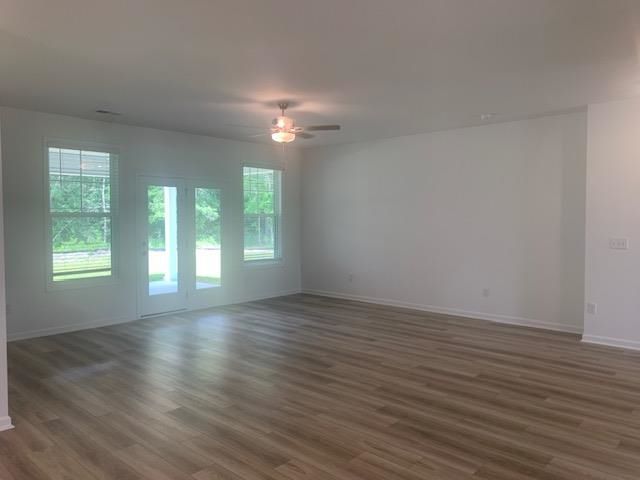 216 Blue Wing Court Photo 5