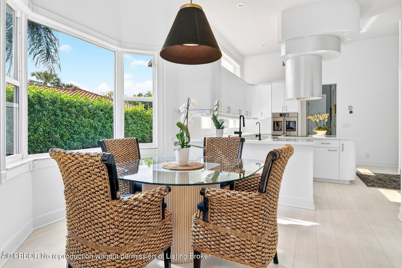 6 Cloister Circle, West Palm Beach, FL 33401 Photo