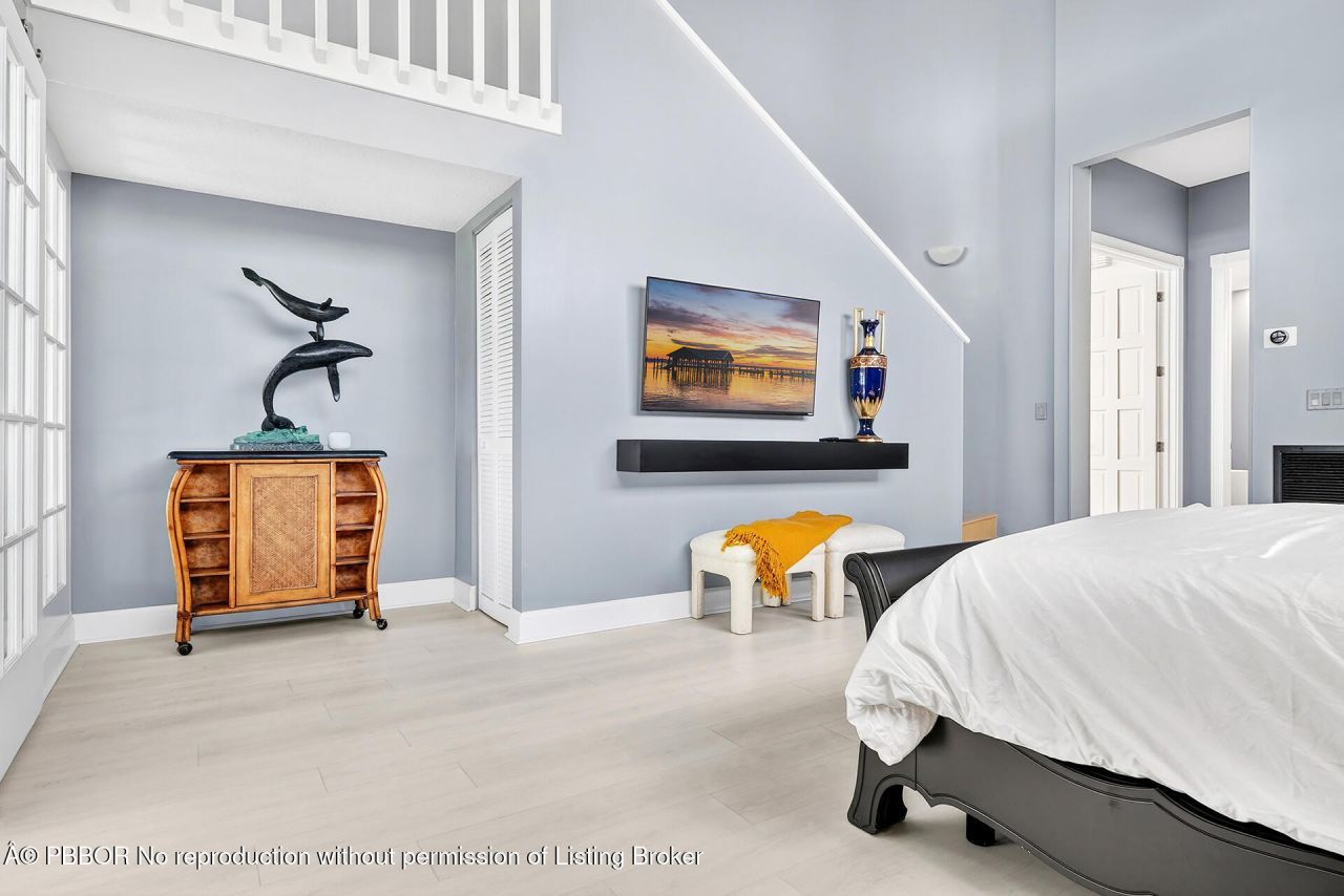 6 Cloister Circle, West Palm Beach, FL 33401 Photo