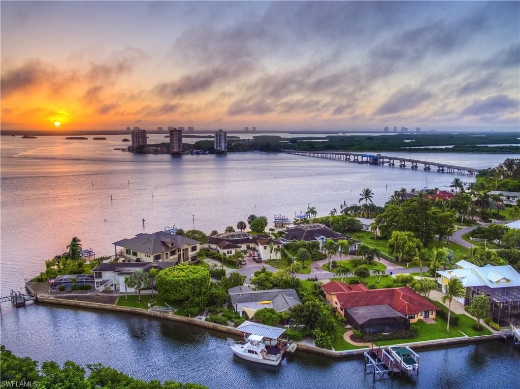 4142 Bay Beach Ln, Unit 306, Fort Myers Beach, FL 33931 Photo