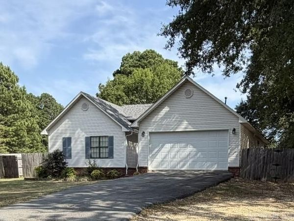 1502 West Center, Sheridan, AR 72150