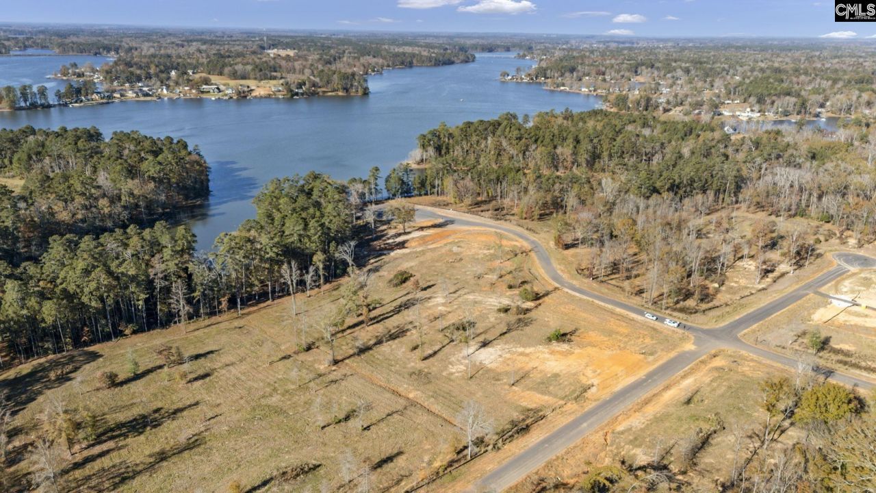 0 Navigator Trail Photo 7