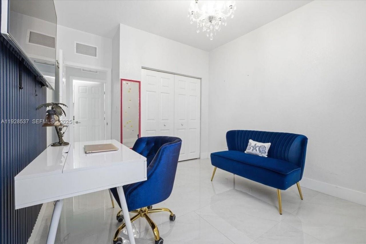 3522 W 86th Ter, Hialeah, FL 33018 Photo