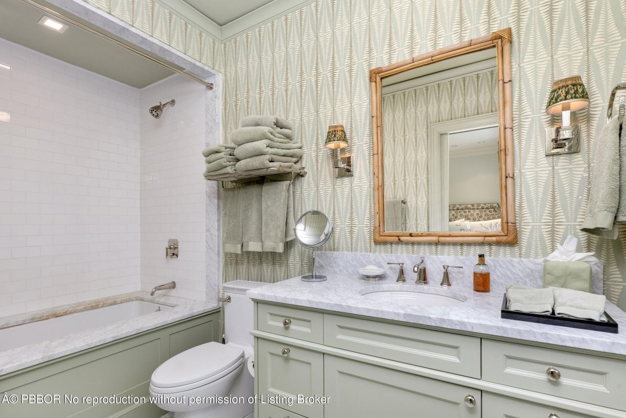 258 List Road, Palm Beach, FL 33480 Photo