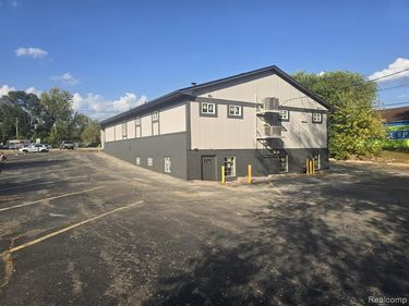 1095 W Huron Street, Waterford Twp, MI 48328