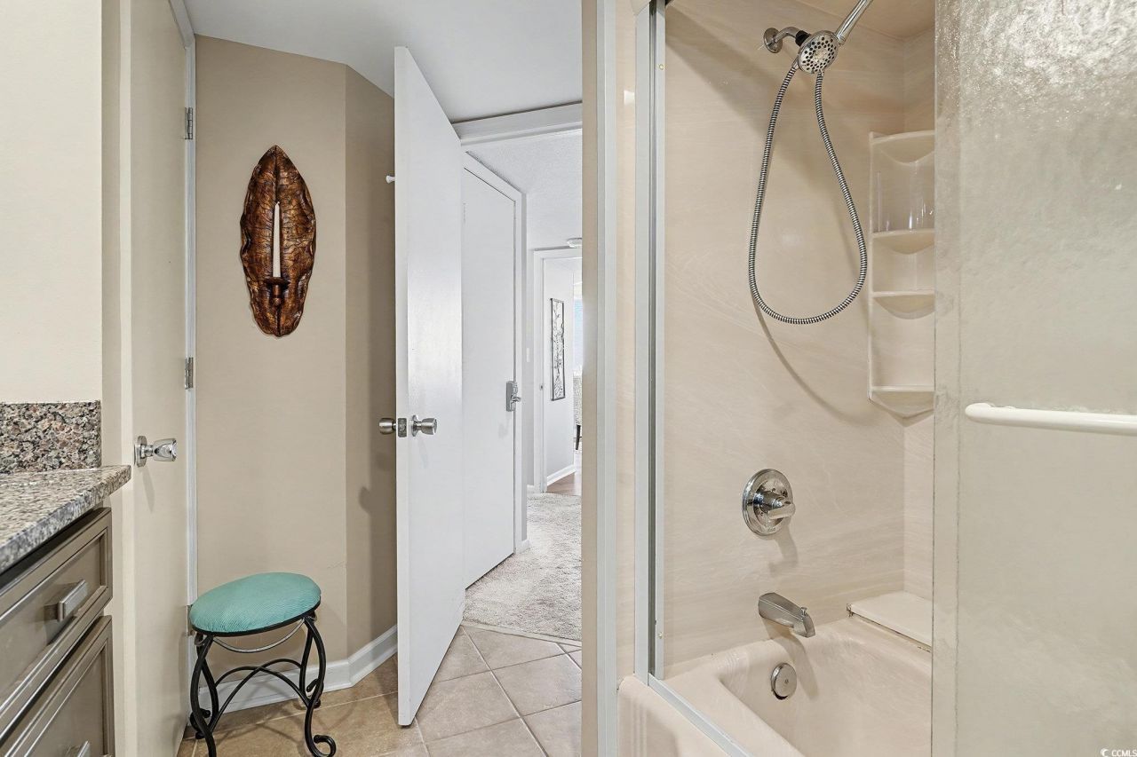 9650 Shore Dr. Photo 15