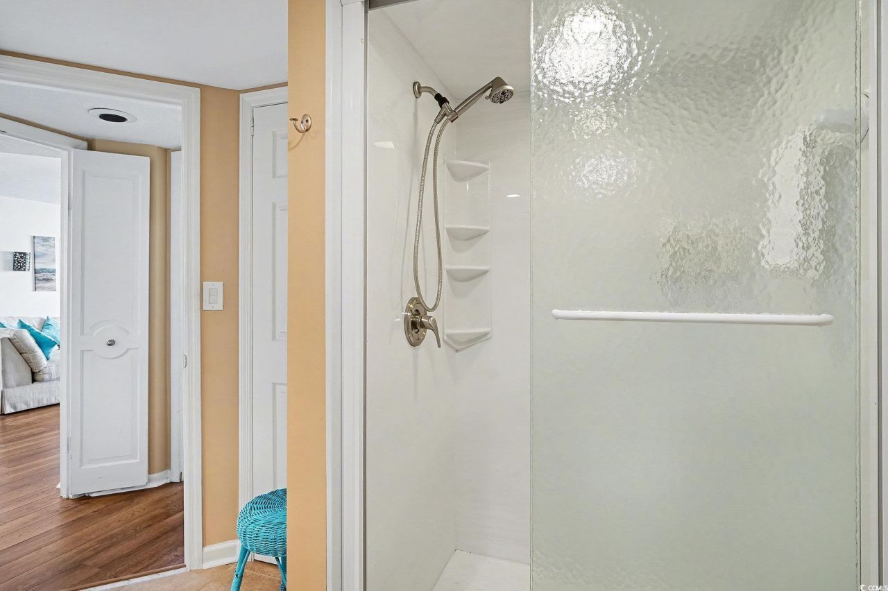 9650 Shore Dr. Photo 20