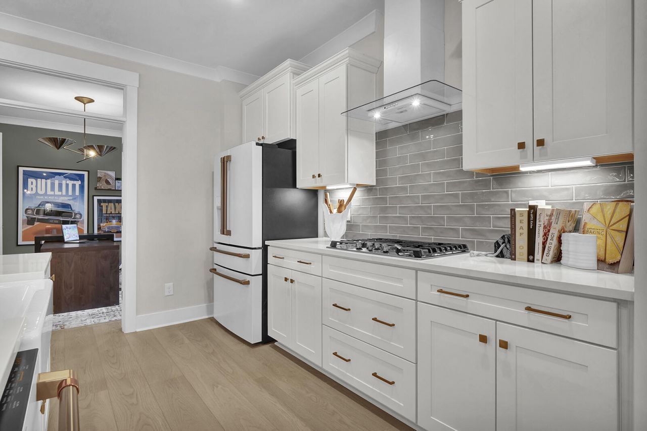 150 Grange Circle Photo 11