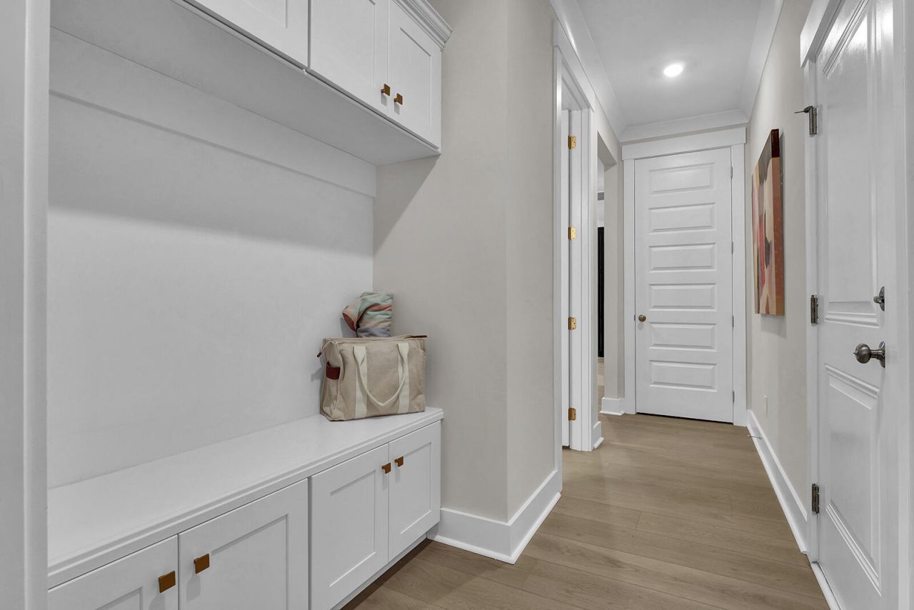 150 Grange Circle Photo 12