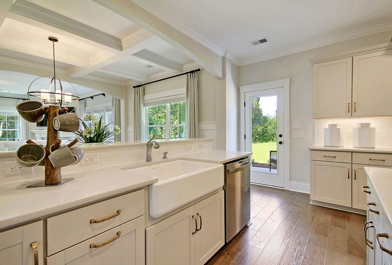 150 Grange Circle Photo 15
