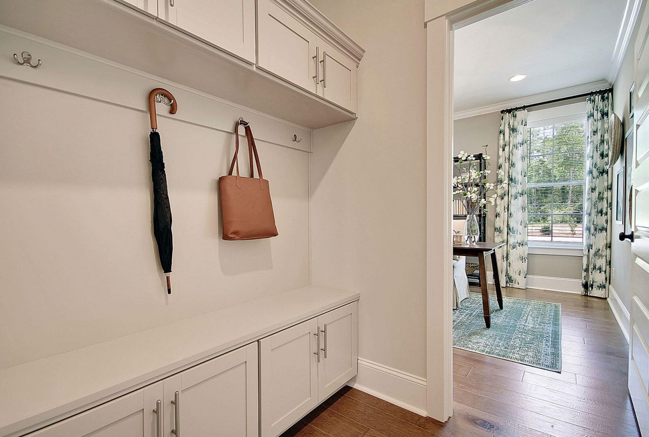 150 Grange Circle Photo 17