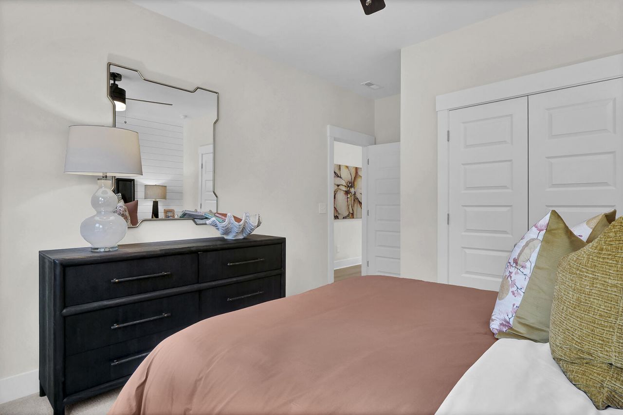 150 Grange Circle Photo 21