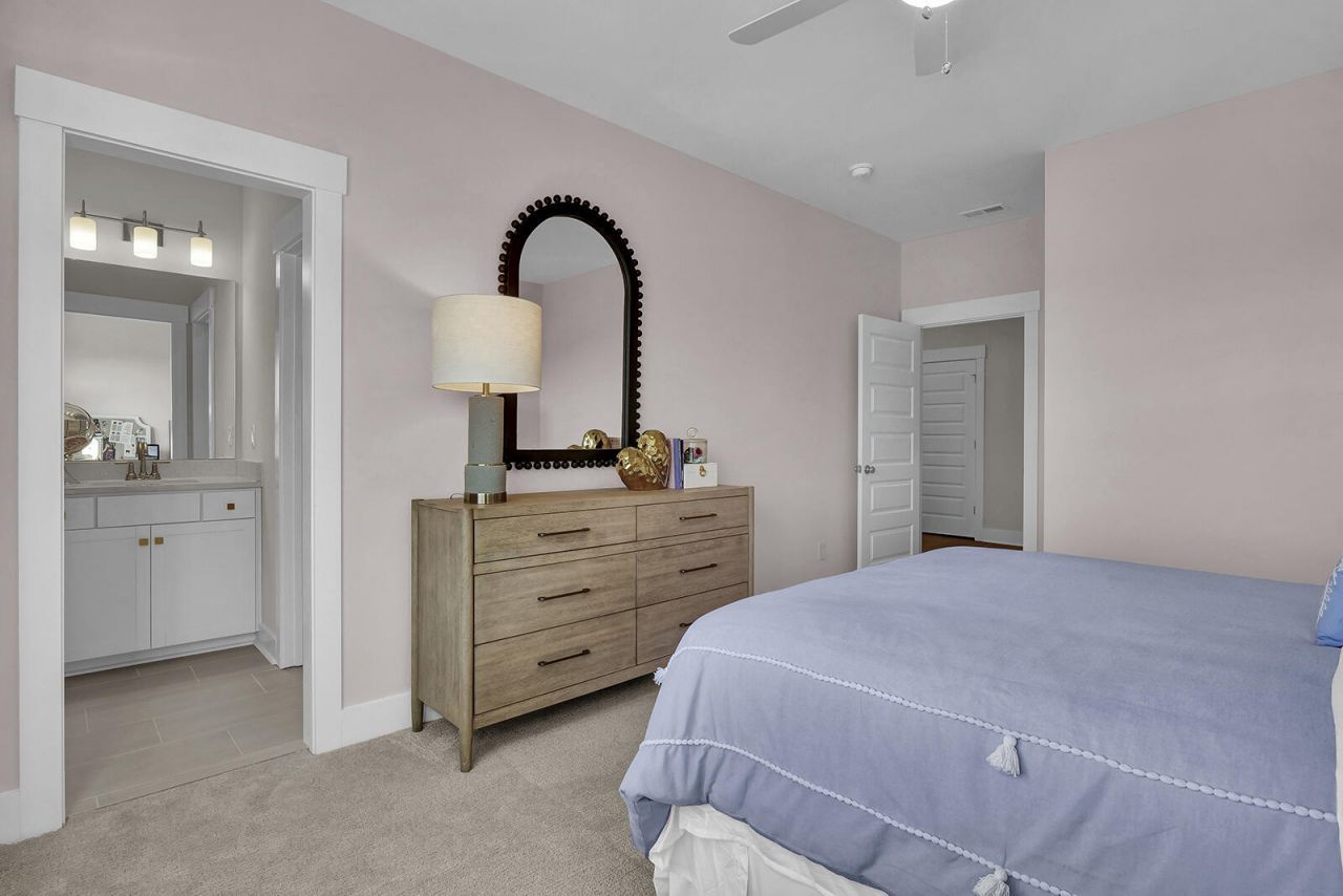 150 Grange Circle Photo 23