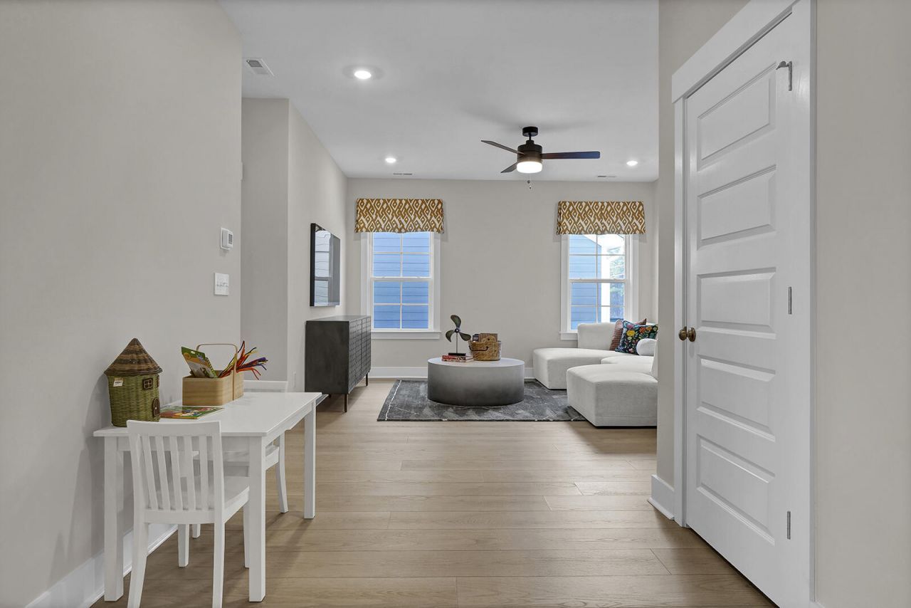 150 Grange Circle Photo 28