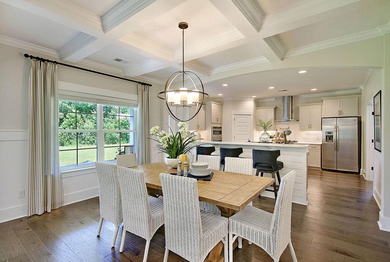 150 Grange Circle Photo 8