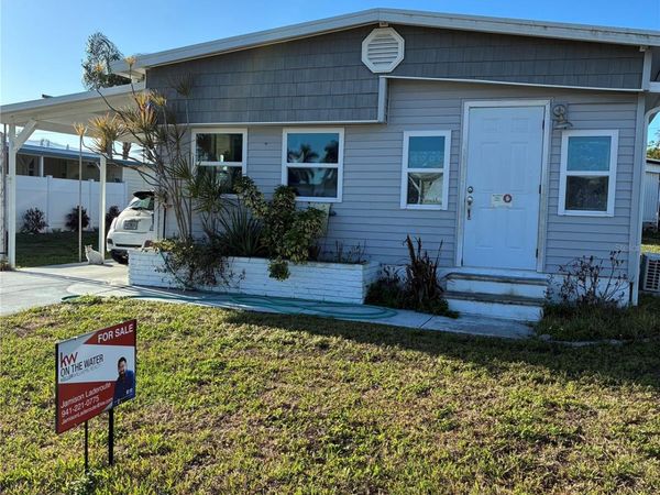 204 52ND AVENUE PLAZA E, BRADENTON, FL 34203