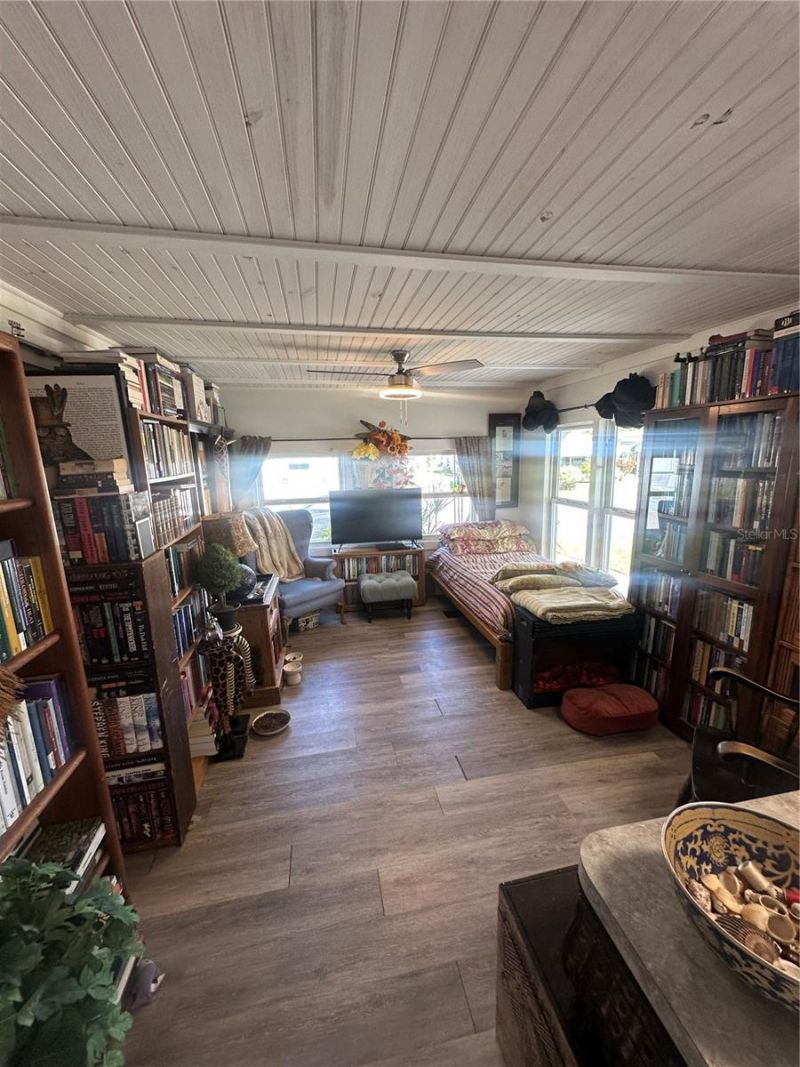 204 52nd Avenue Plaza E, Bradenton, FL 34203 Photo