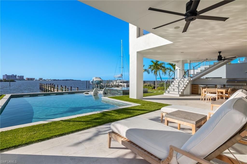 793 San Carlos Dr, Fort Myers Beach, FL 33931 Photo