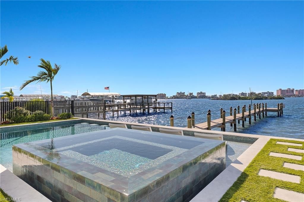 793 San Carlos Dr, Fort Myers Beach, FL 33931 Photo