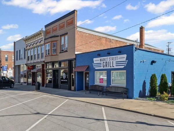 125 S Market Street, Paxton, IL 60957