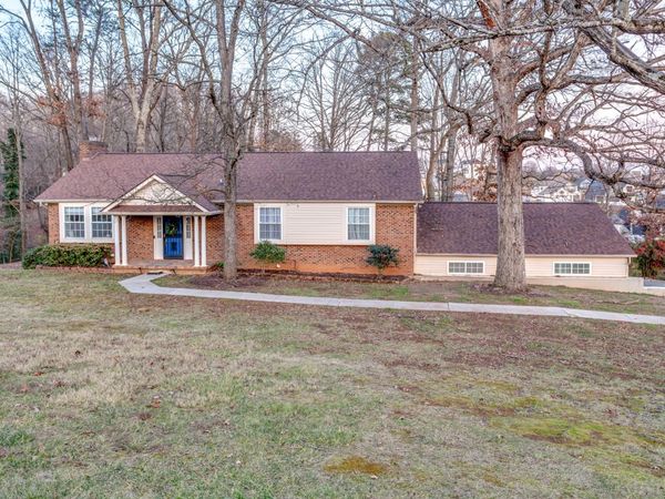 1434 Pine Springs Rd, Knoxville, TN 37922