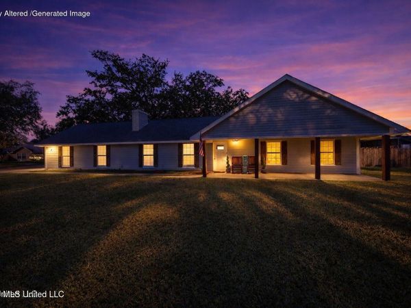 10415 Pin Oak Drive, Biloxi, MS 39532