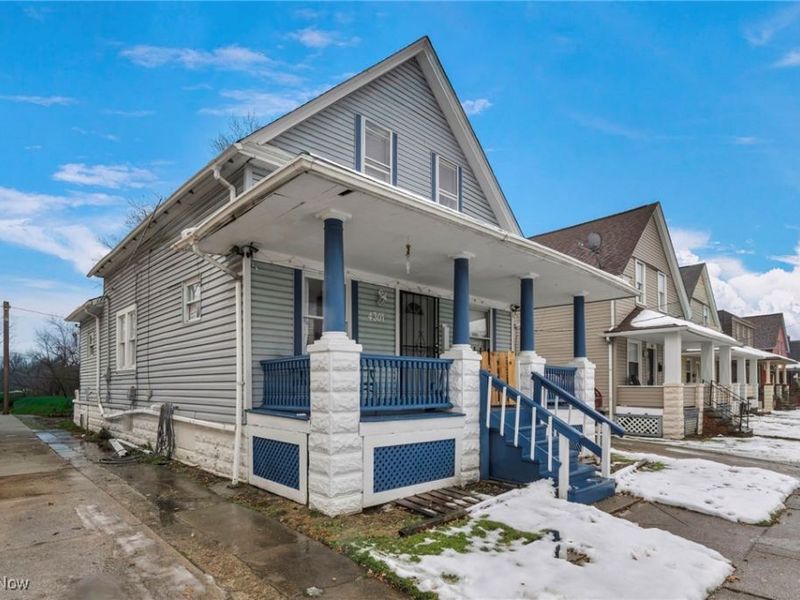 4301 Hodgson Avenue, Cleveland, OH 44109 Photo 1