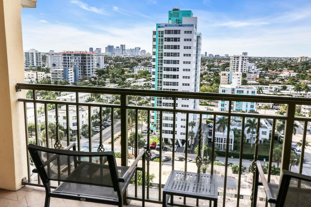 601 N Ft Lauderdale Bch Boulevard, Unit 1213, Fort Lauderdale, FL 33304 Photo