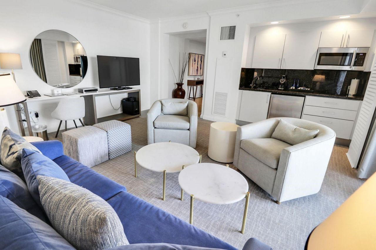 601 N Ft Lauderdale Bch Boulevard, Unit 1213, Fort Lauderdale, FL 33304 Photo