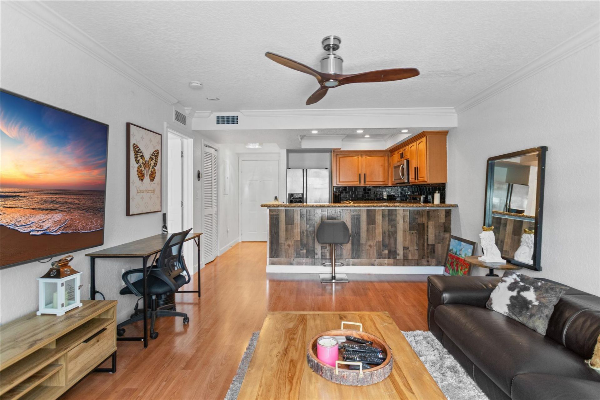 151 NE 16th Avenue, Unit 230, Fort Lauderdale, FL 33301 Photo