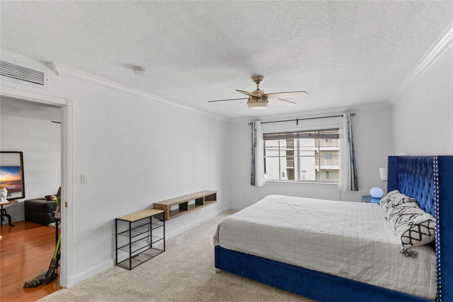 151 NE 16th Avenue, Unit 230, Fort Lauderdale, FL 33301 Photo