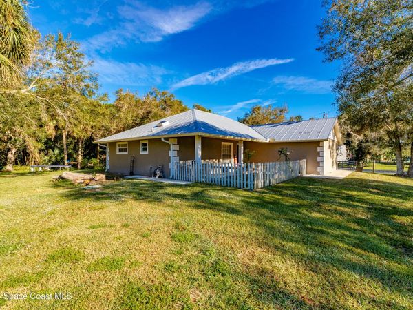 6413 Peterson Road, Fort Pierce, FL 34945