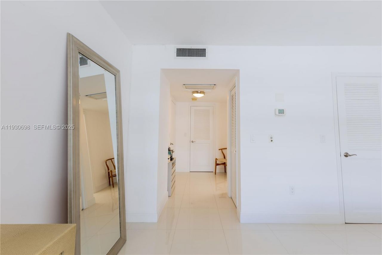 9801 Collins Ave , Unit 20V, Bal Harbour, FL 33154 Photo