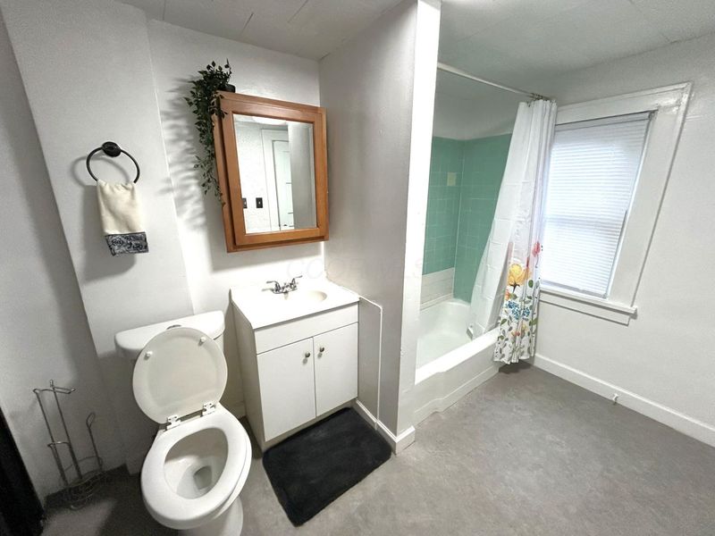 1435 Kohr Place, Columbus, OH 43211 Photo 24