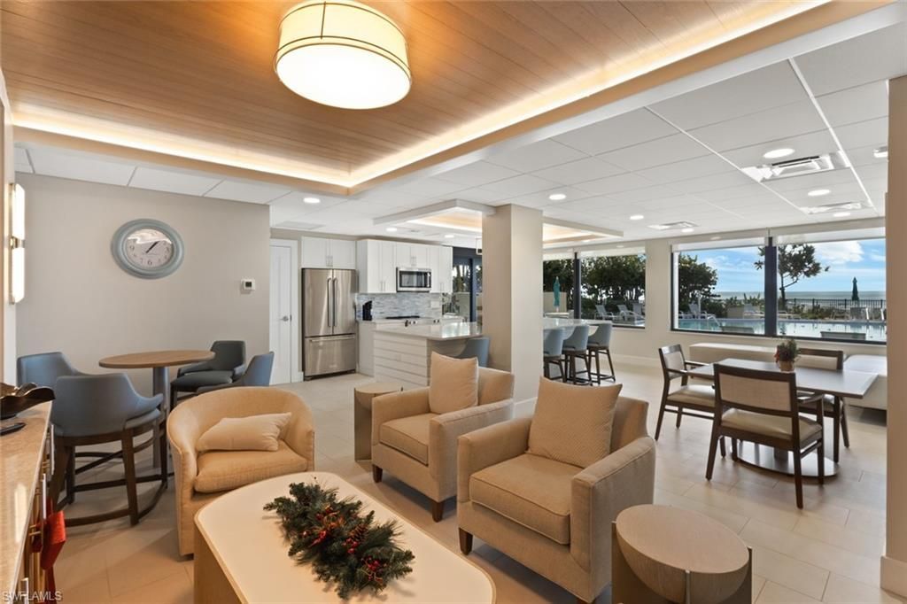 3399 Gulf Shore Blvd N, Unit 111, Naples, FL 34103 Photo