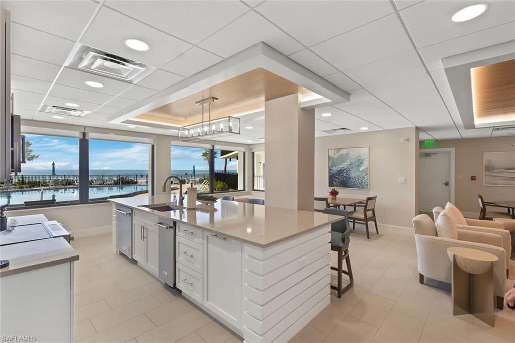 3399 Gulf Shore Blvd N, Unit 111, Naples, FL 34103 Photo