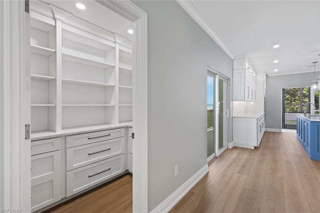 3399 Gulf Shore Blvd N, Unit 111, Naples, FL 34103 Photo