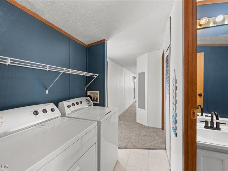 237 Evanston, Amherst, OH 44001 Photo 26