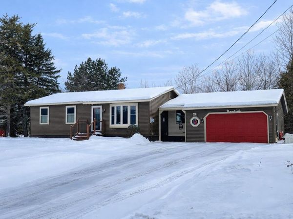 40 Fords Lane, Mapleton, ME 04757