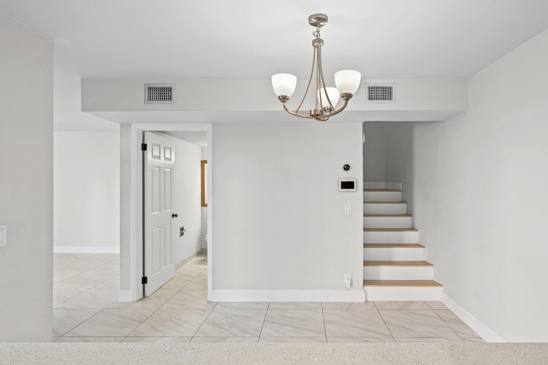 8194 Thames Boulevard, Unit B, Boca Raton, FL 33433 Photo