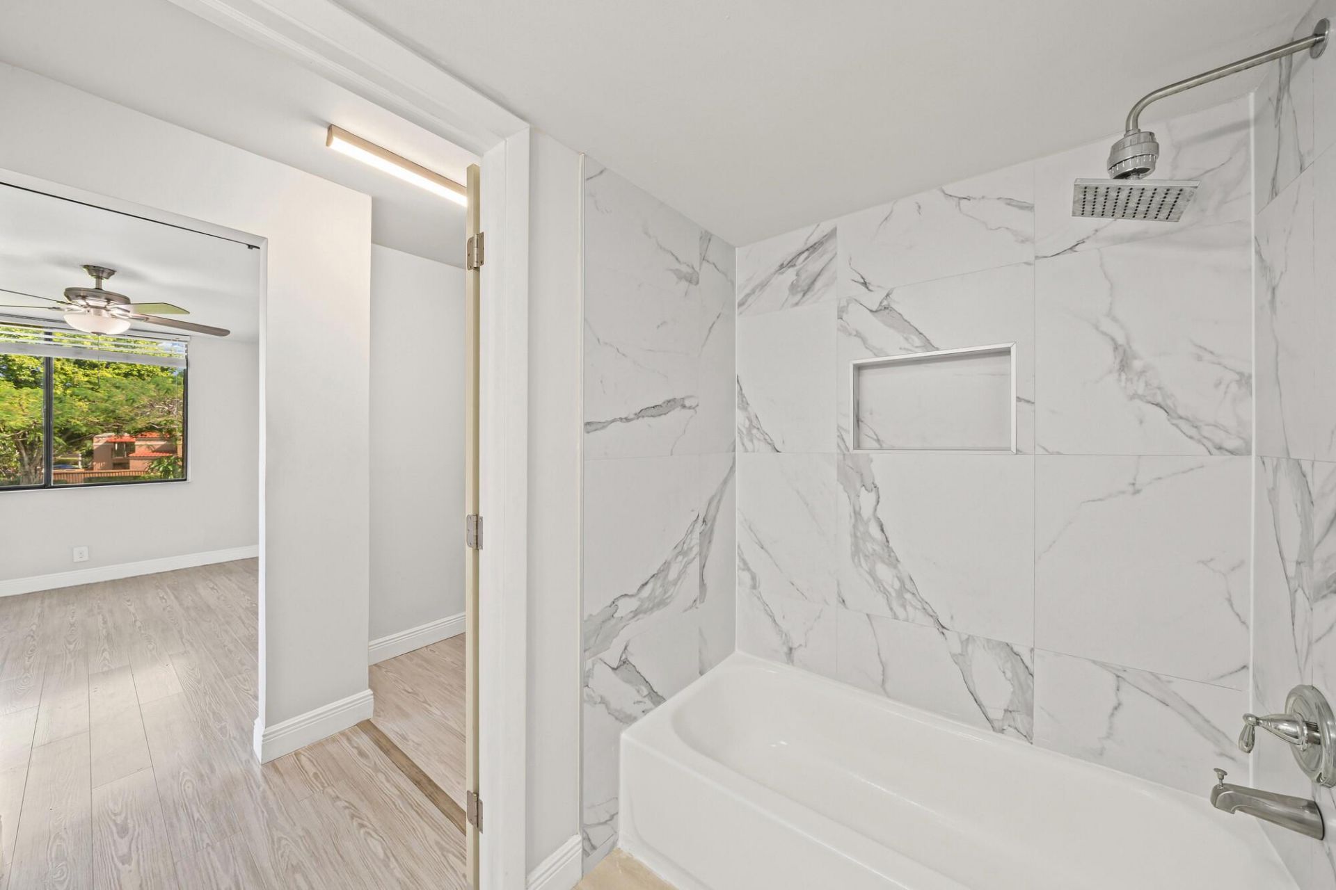 8194 Thames Boulevard, Unit B, Boca Raton, FL 33433 Photo