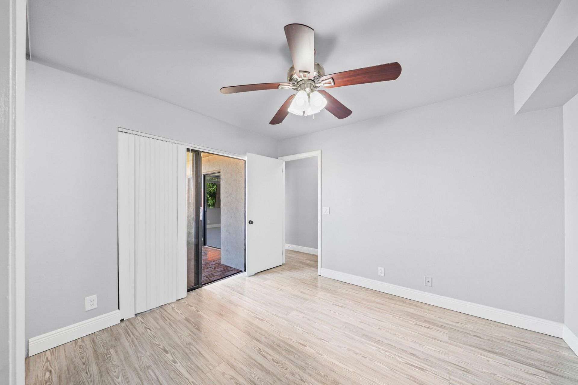 8194 Thames Boulevard, Unit B, Boca Raton, FL 33433 Photo