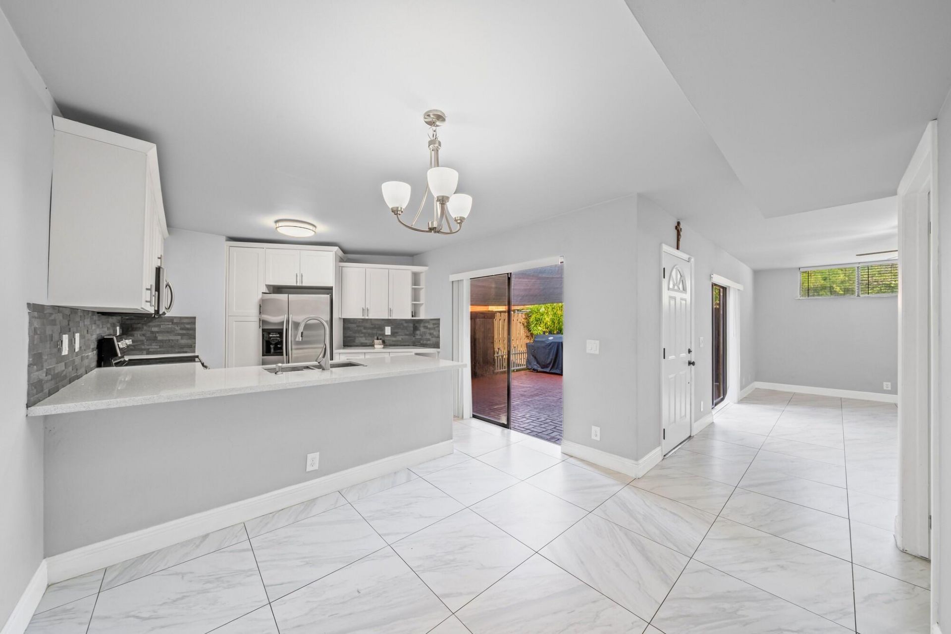 8194 Thames Boulevard, Unit B, Boca Raton, FL 33433 Photo