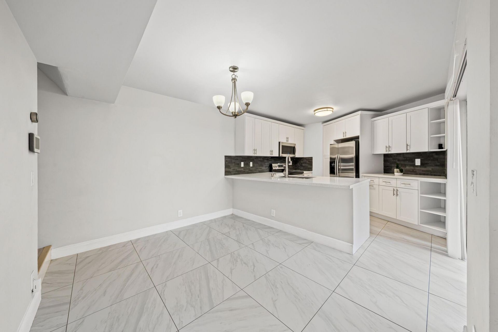 8194 Thames Boulevard, Unit B, Boca Raton, FL 33433 Photo